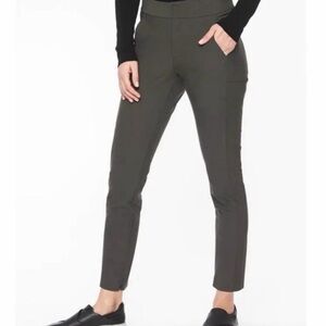 Athleta‎ Size 4 Stellar Trouser Pants Arbor Olive Green Zip Ankle 28” Inseam